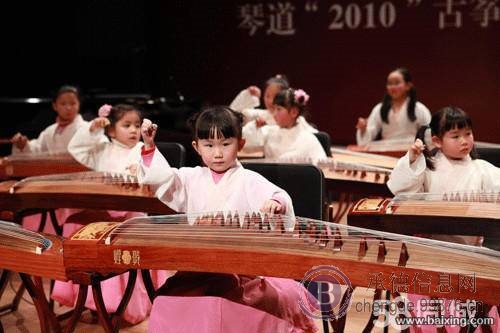 艺鸣琴行暑假招生(吉他、声乐、贝司)